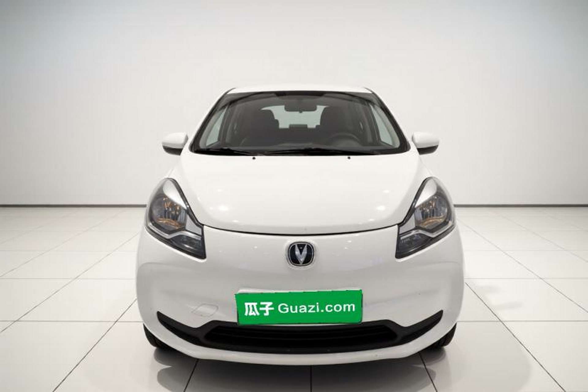 Used CHANGAN Benni E-Star 2021 National Edition Xin Yue Version Lithium Iron Phosphate (31.18 kWh) Front