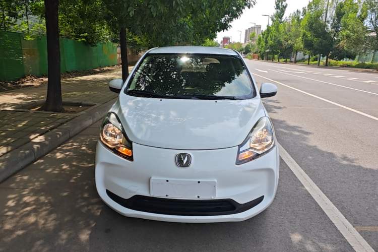 Used CHANGAN Benni E-Star 2021 National Edition Xin Yue Version (Fast-Charging Edition) Lithium Iron Phosphate (31.18 kWh) Front