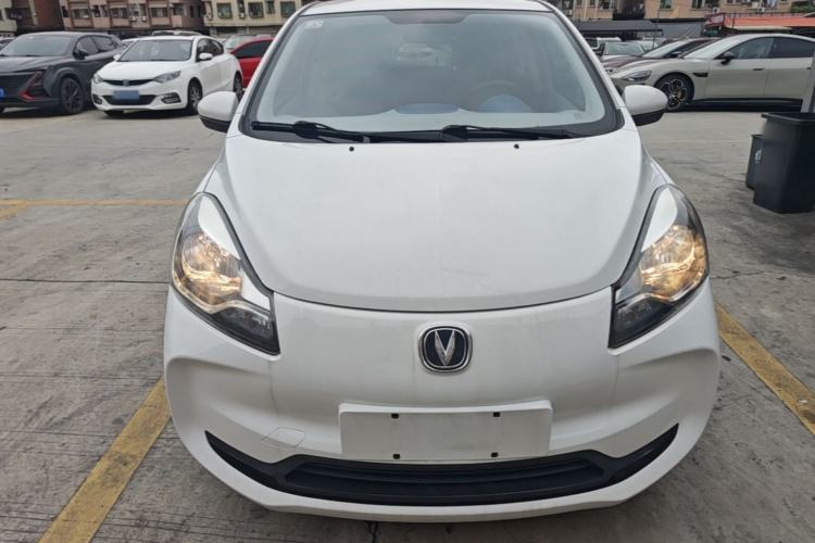 Used CHANGAN Benni E-Star 2021 National Edition Colorful Version Lithium Iron Phosphate (31.95 kWh) Front
