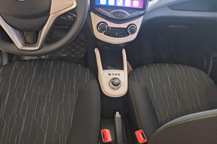 Used CHANGAN Benni E-Star 2021 National Edition Xin Yue Version (Fast-Charging Edition) Lithium Iron Phosphate (31.18 kWh) Gear Lever