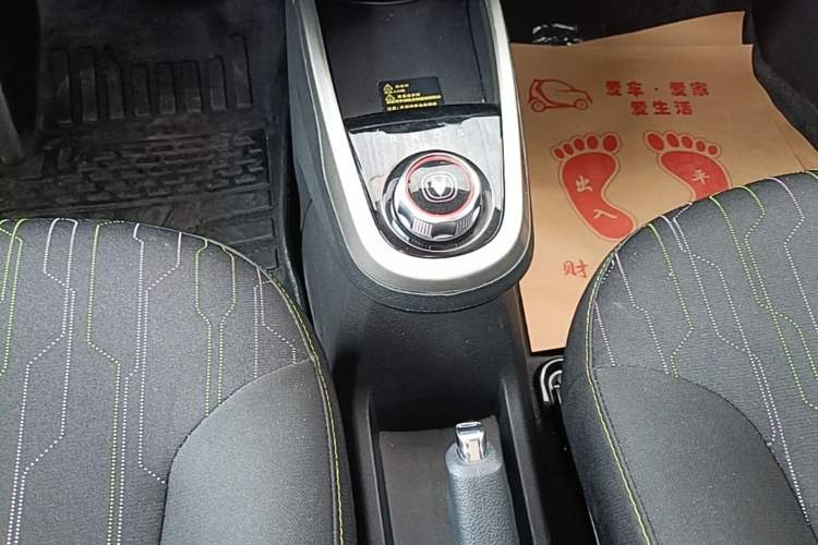 Used CHANGAN Benni E-Star 2021 National Edition Xinyue Version (Fast-Charging Edition) Lithium NMC Gear Lever