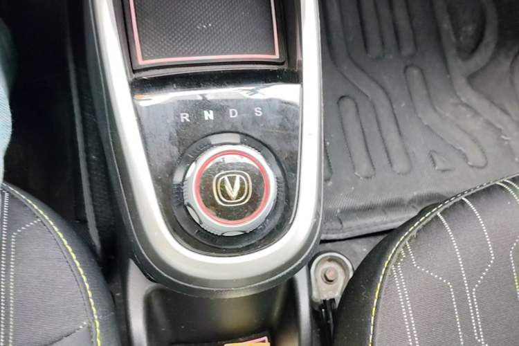 Used CHANGAN Benni E-Star 2021 National Edition Xin Yue Version Lithium Iron Phosphate (31.86 kWh) Gear Lever