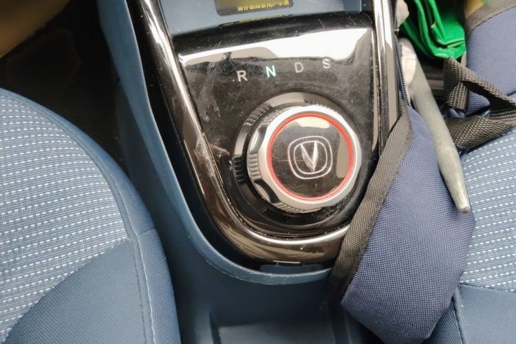 Used CHANGAN Benni E-Star 2021 National Edition Xin Yue Version Lithium Iron Phosphate (31.86 kWh) Gear Lever
