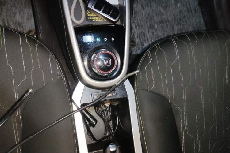 Used CHANGAN Benni E-Star 2021 National Edition Xin Yue Version Lithium Iron Phosphate (31.86 kWh) Gear Lever