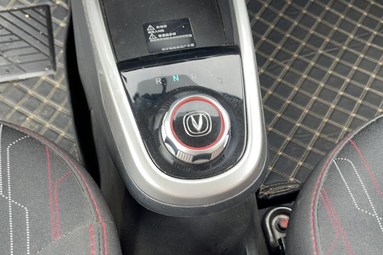 Used CHANGAN Benni E-Star 2021 National Edition Xinyi Edition Lithium Iron Phosphate (31.18 kWh) Gear Lever
