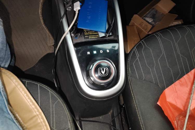 Used CHANGAN Benni E-Star 2021 National Edition Xin Yue Version (Fast-Charging Edition) Lithium Iron Phosphate (31.18 kWh) Gear Lever