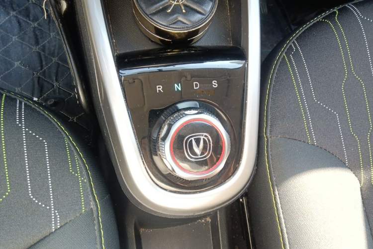 Used CHANGAN Benni E-Star 2021 National Edition Xin Yue Version (Fast-Charging Edition) Lithium Iron Phosphate (31.95 kWh) Gear Lever