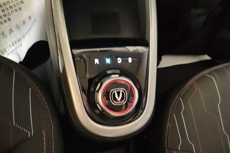 Used CHANGAN Benni E-Star 2021 National Edition Xin Yue Version Lithium-Ion Battery Gear Lever