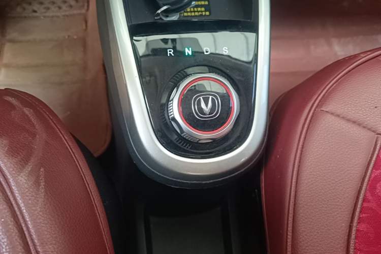 Used CHANGAN Benni E-Star 2021 National Edition Xin Yue Version Lithium Iron Phosphate (31.18 kWh) Gear Lever