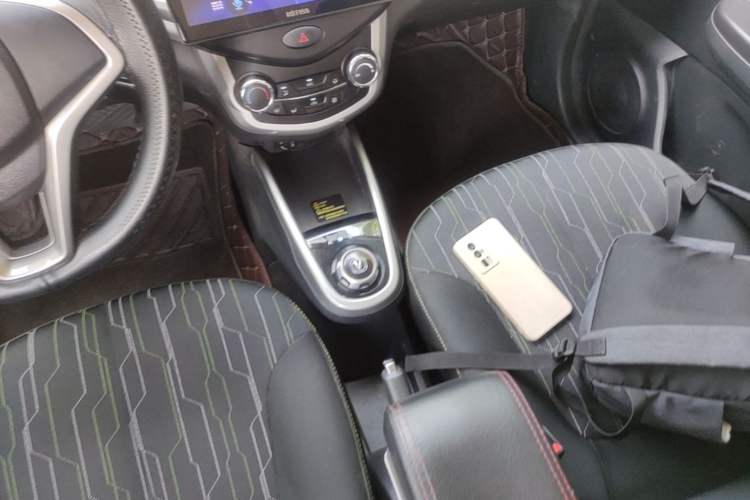 Used CHANGAN Benni E-Star 2021 National Edition Xinyi Version (Fast-Charging Edition) Lithium Iron Phosphate (31.95 kWh) Gear Lever