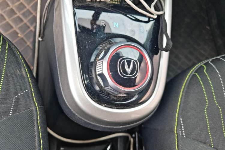 Used CHANGAN Benni E-Star 2021 National Edition Xin Yue Version Lithium Iron Phosphate (31.18 kWh) Gear Lever