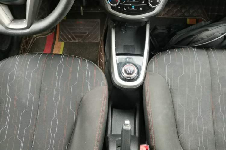 Used CHANGAN Benni E-Star 2021 National Edition Xin Yue Version Lithium Iron Phosphate (31.18 kWh) Gear Lever