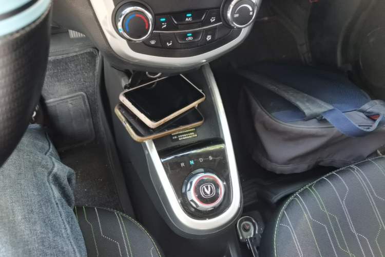 Used CHANGAN Benni E-Star 2021 National Edition Xinyi Edition Lithium-Ion Battery Gear Lever