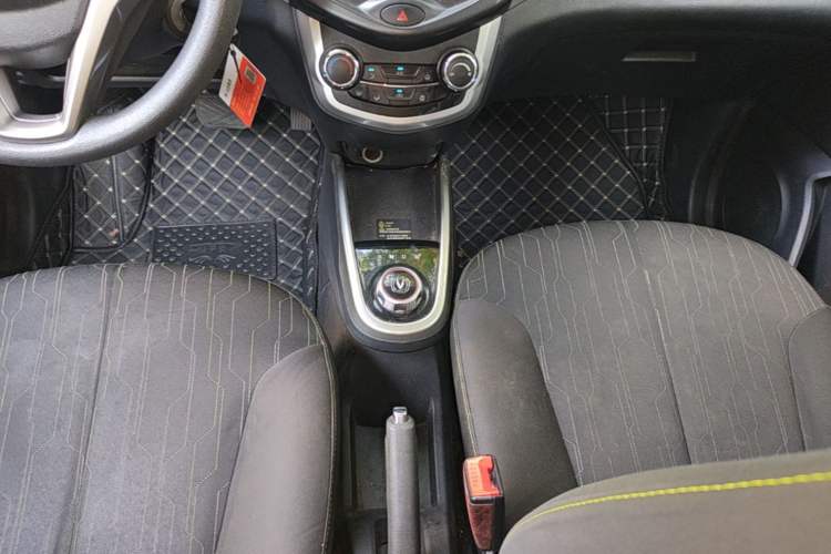 Used CHANGAN Benni E-Star 2021 National Edition Xin Yue Version Lithium Iron Phosphate (31.86 kWh) Gear Lever