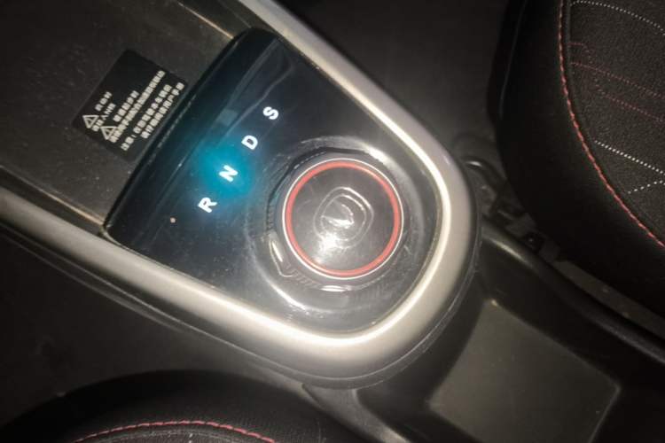 Used CHANGAN Benni E-Star 2021 National Edition Xinyi Edition Lithium-Ion Battery Gear Lever