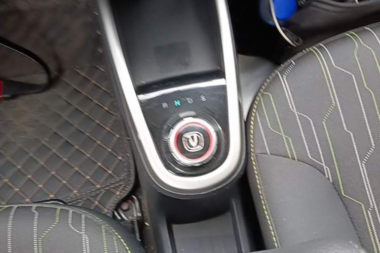 Used CHANGAN Benni E-Star 2021 National Edition Xin Yue Version (Fast-Charging Edition) Lithium Iron Phosphate (31.95 kWh) Gear Lever