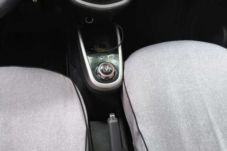 Used CHANGAN Benni E-Star 2021 National Edition Xin Yue Version (Fast-Charging Edition) Lithium Iron Phosphate (31.18 kWh) Gear Lever
