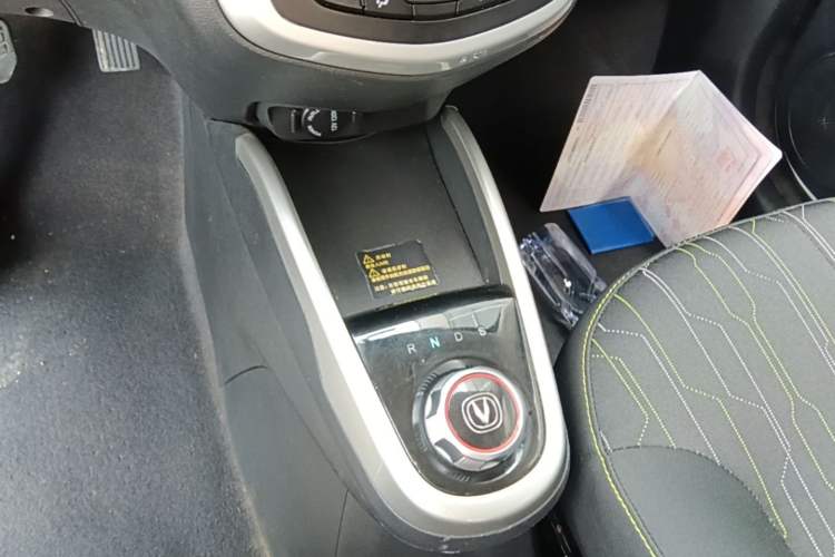 Used CHANGAN Benni E-Star 2021 National Edition Xin Yue Version (Fast-Charging Edition) Lithium Iron Phosphate (31.18 kWh) Gear Lever