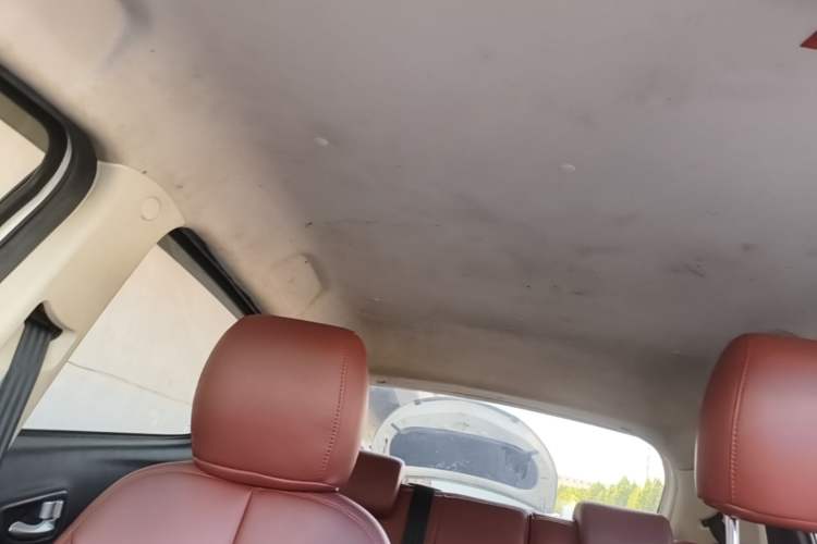 Used CHANGAN Benni E-Star 2021 National Edition Xin Yue Version Lithium-Ion Battery Headliner
