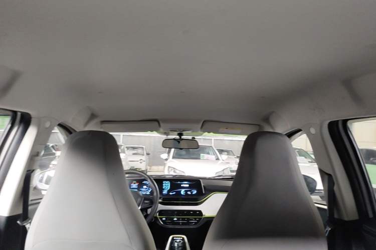 Used CHANGAN Benni E-Star 2021 National Edition Xinyi Edition (Fast-Charging Version) Lithium-NMC Headliner