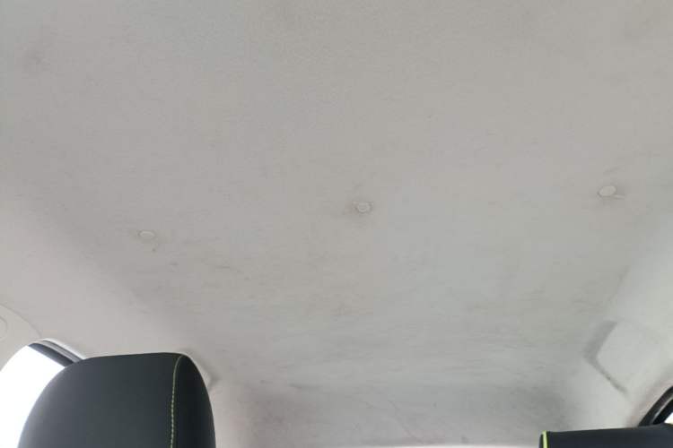 Used CHANGAN Benni E-Star 2021 National Edition Xin Yue Version Lithium-Ion Battery Headliner