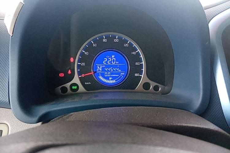 Used CHANGAN Benni E-Star 2021 National Edition Colorful Model (Fast-Charging Version) Lithium Iron Phosphate (31.95 kWh) Instrument Cluster