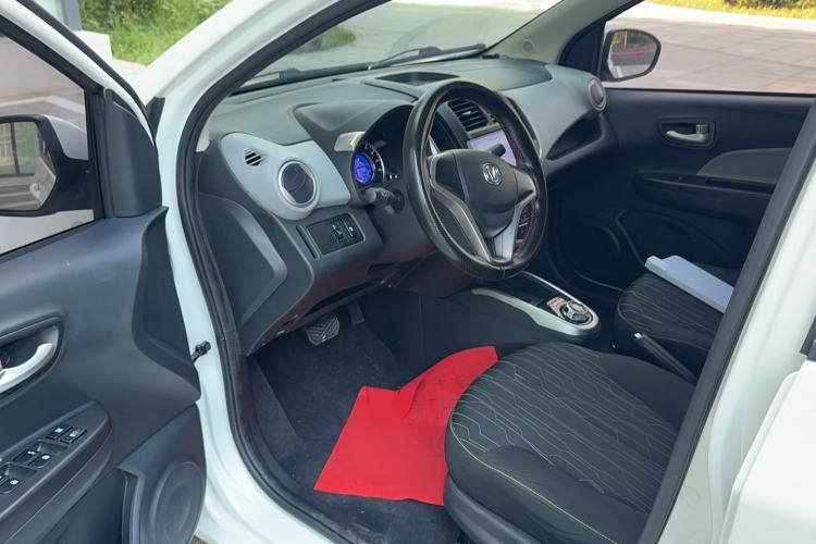 Used CHANGAN Benni E-Star 2021 National Edition Xin Yue Version Lithium Iron Phosphate (31.86 kWh) Interior 1