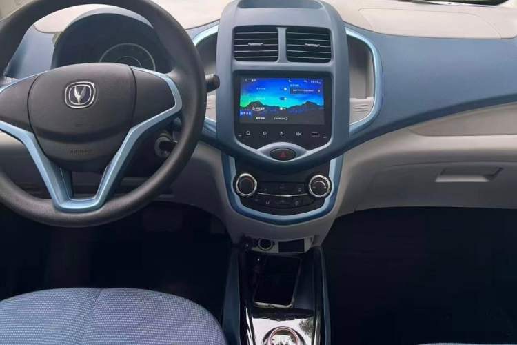 Used CHANGAN Benni E-Star 2021 National Edition XinYi Edition Lithium Iron Phosphate (31.86 kWh) Interior 2