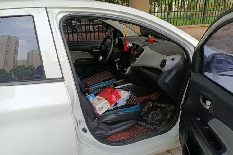 Used CHANGAN Benni E-Star 2021 National Edition Xin Yue Version Lithium Iron Phosphate (31.86 kWh) Interior 2