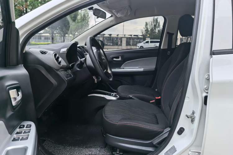 Used CHANGAN Benni E-Star 2021 National Edition Xin Yue Version Lithium-Ion Battery Interior 2