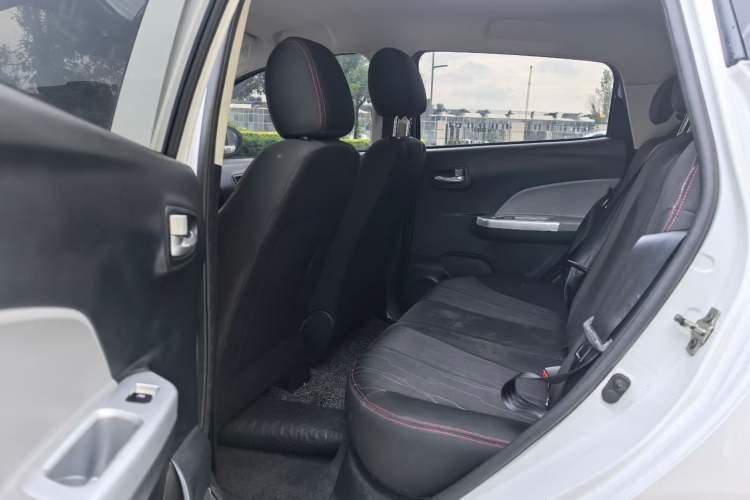 Used CHANGAN Benni E-Star 2021 National Edition Xin Yue Version Lithium-Ion Battery Interior 3