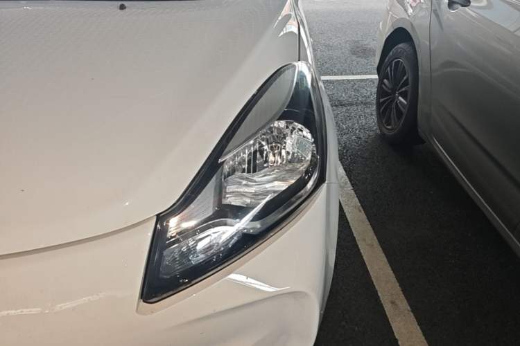Used CHANGAN Benni E-Star 2021 National Edition Xin Yue Version (Fast-Charging Edition) Lithium Iron Phosphate (31.95 kWh) Left Front Headlight