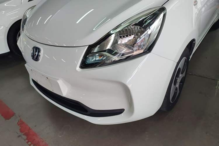 Used CHANGAN Benni E-Star 2021 National Edition Xinyi Version (Fast-Charging Edition) Lithium Iron Phosphate (31.18 kWh) Left Front Headlight