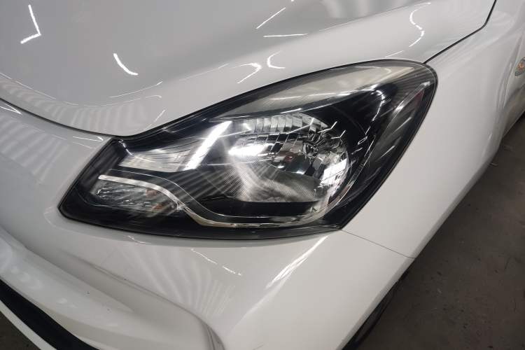 Used CHANGAN Benni E-Star 2021 National Edition Xin Yue Version (Fast-Charging Edition) Lithium Iron Phosphate (31.95 kWh) Left Front Headlight