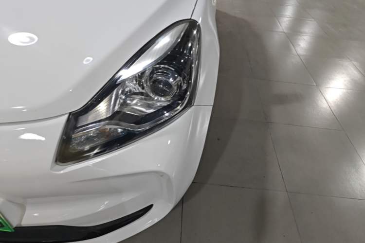 Used CHANGAN Benni E-Star 2021 National Edition Xin Yue Version (Fast-Charging Edition) Lithium Iron Phosphate (31.18 kWh) Left Front Headlight