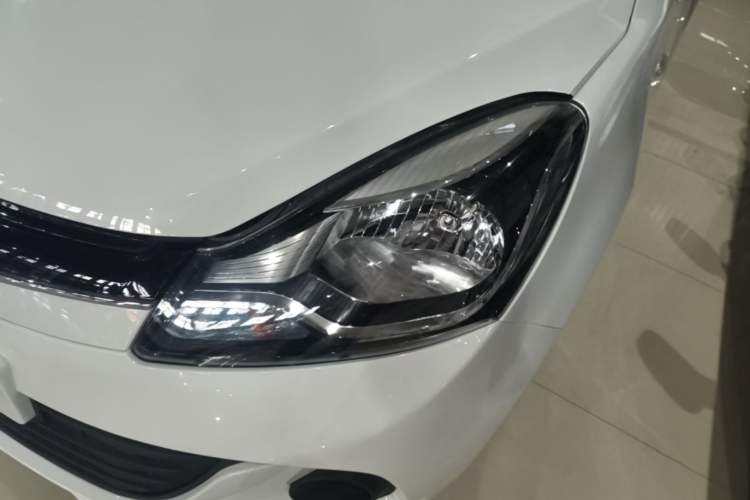 Used CHANGAN Benni E-Star 2021 National Edition Xin Yue Version Lithium-Ion Battery Left Front Headlight