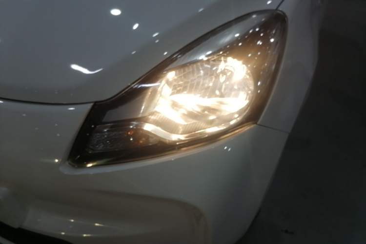 Used CHANGAN Benni E-Star 2021 National Edition XinYi Edition Lithium Iron Phosphate (31.86 kWh) Left Front Headlight