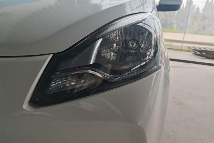 Used CHANGAN Benni E-Star 2021 National Edition Xin Yue Version (Fast-Charging Edition) Lithium Iron Phosphate (31.18 kWh) Left Front Headlight