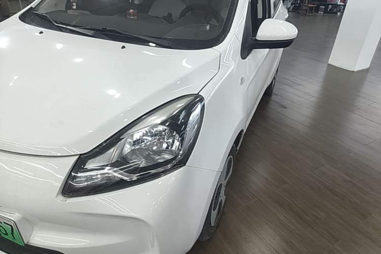 Used CHANGAN Benni E-Star 2021 National Edition Heart-Pounding Edition Lithium Iron Phosphate Left Front Headlight