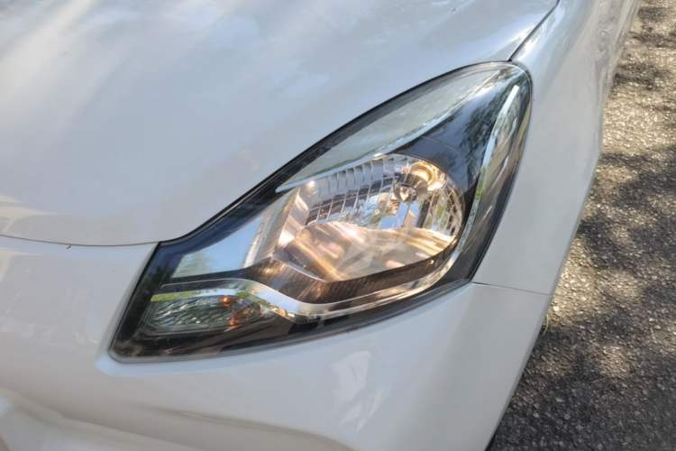 Used CHANGAN Benni E-Star 2021 National Edition Xinyi Edition Lithium-Ion Battery Left Front Headlight