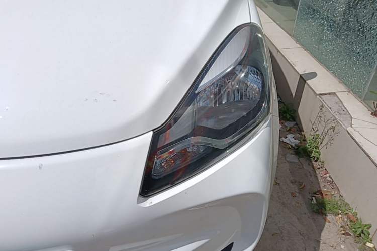 Used CHANGAN Benni E-Star 2021 National Edition XinYi Edition Lithium Iron Phosphate (31.86 kWh) Left Front Headlight