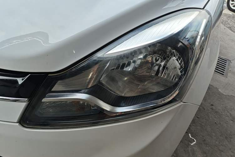 Used CHANGAN Benni E-Star 2021 National Edition Xin Yue Version Lithium Iron Phosphate (31.86 kWh) Left Front Headlight