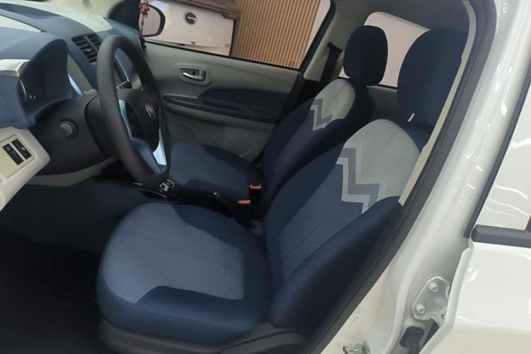 Used CHANGAN Benni E-Star 2021 National Edition Colorful Version Lithium Iron Phosphate (31.86 kWh) Left Front Seat