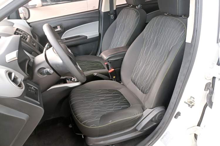 Used CHANGAN Benni E-Star 2021 National Edition Xin Yue Version (Fast-Charging Edition) Lithium Iron Phosphate (31.95 kWh) Left Front Seat