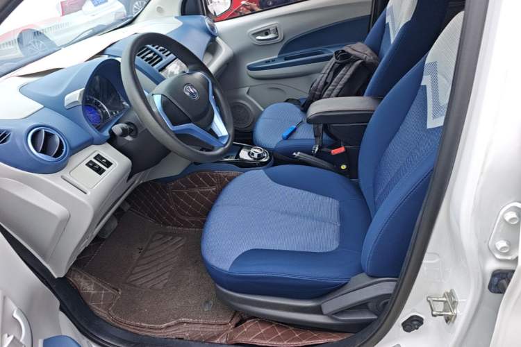 Used CHANGAN Benni E-Star 2021 National Edition Colorful Version Lithium Iron Phosphate (31.86 kWh) Left Front Seat