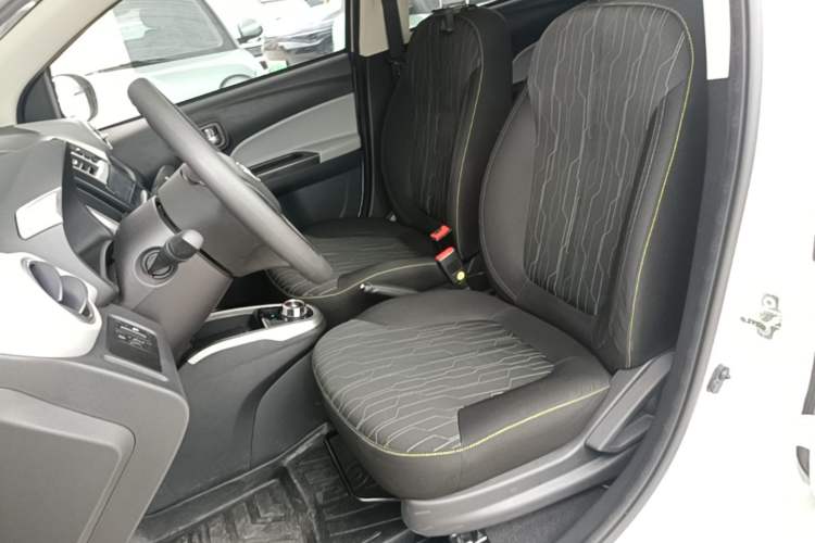 Used CHANGAN Benni E-Star 2021 National Edition Xinyue Version (Fast-Charging Edition) Lithium NMC Left Front Seat