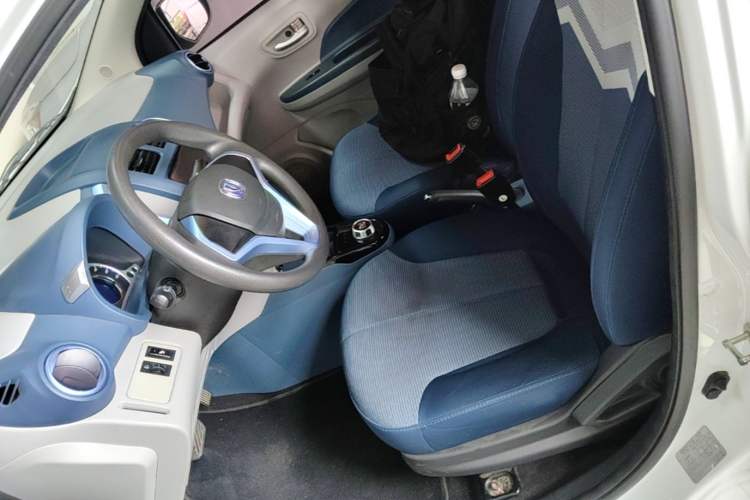 Used CHANGAN Benni E-Star 2021 National Edition Colorful Version Lithium Iron Phosphate (31.86 kWh) Left Front Seat