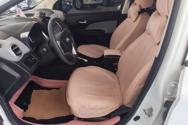 Used CHANGAN Benni E-Star 2021 National Edition Xin Yue Version (Fast-Charging Edition) Lithium Iron Phosphate (31.18 kWh) Left Front Seat