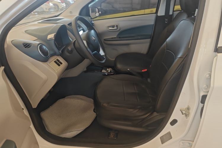 Used CHANGAN Benni E-Star 2021 National Edition Colorful Version Lithium Iron Phosphate (31.18 kWh) Left Front Seat