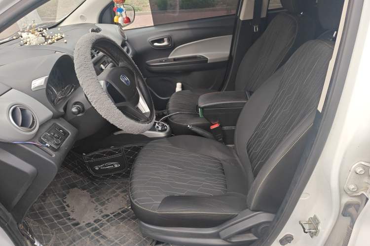 Used CHANGAN Benni E-Star 2021 National Edition Xin Yue Version Lithium Iron Phosphate (31.86 kWh) Left Front Seat